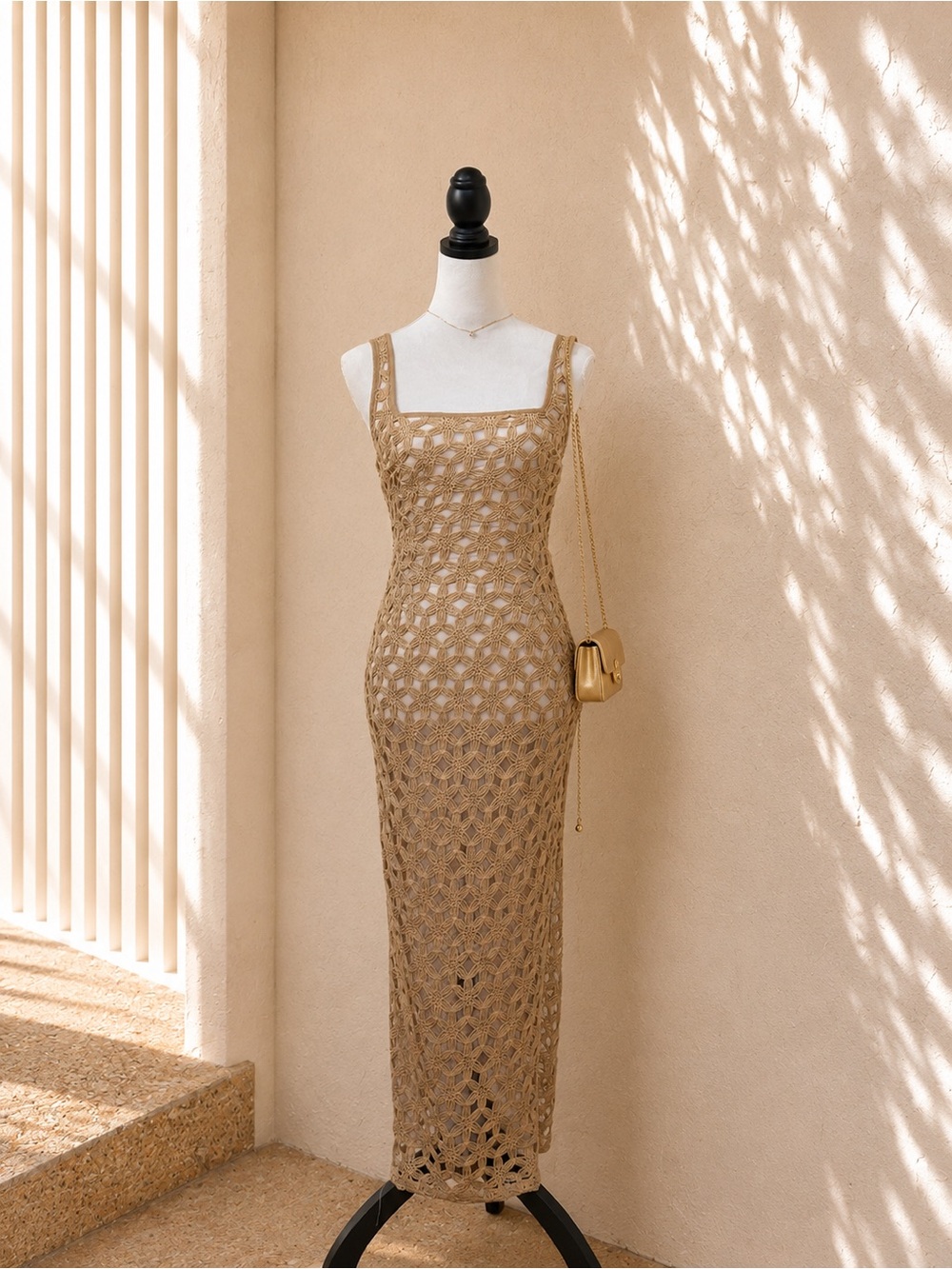 PrettyLittleThing Nude Floral Crochet Mesh Maxi Dress NWT Size US 4
